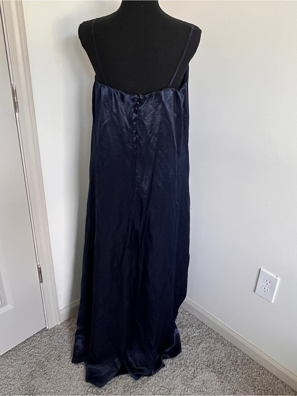 Abercrombie & Fitch Strapless Trapeze Maxi Dress Satin Elegant Minimalist Sz XL - Picture 5 of 8
